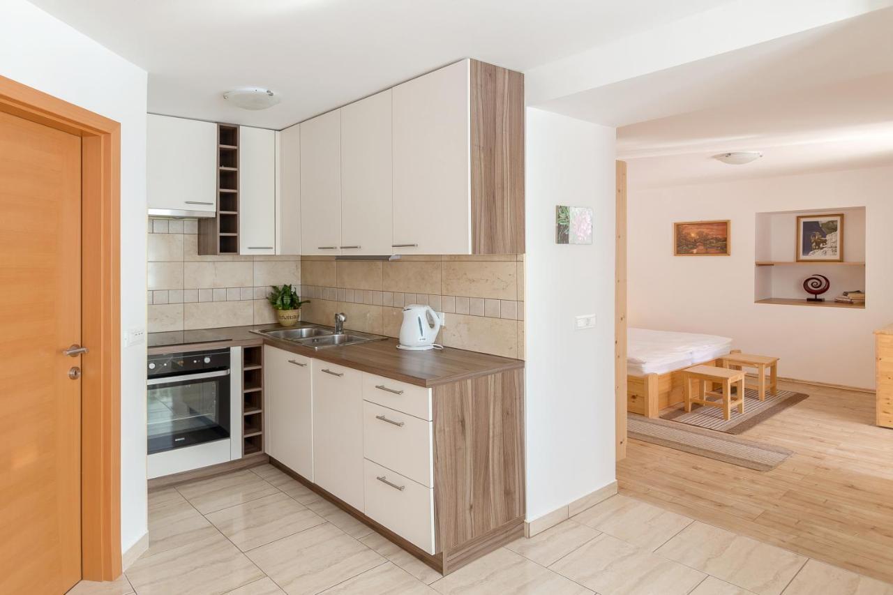อพาร์ตเมนต์ เฮาส์ ยาเกอร์ Apartment Bohinj ภายนอก รูปภาพ
