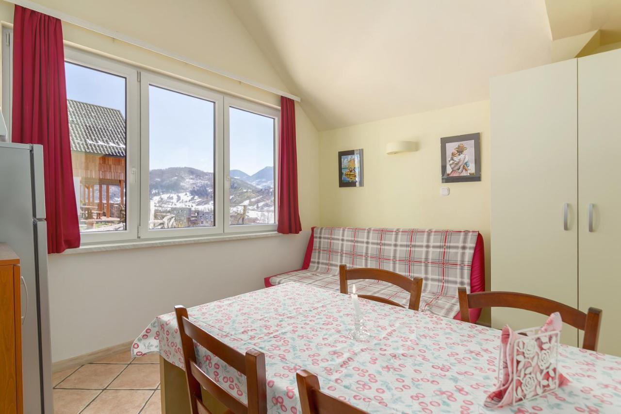 อพาร์ตเมนต์ เฮาส์ ยาเกอร์ Apartment Bohinj ภายนอก รูปภาพ