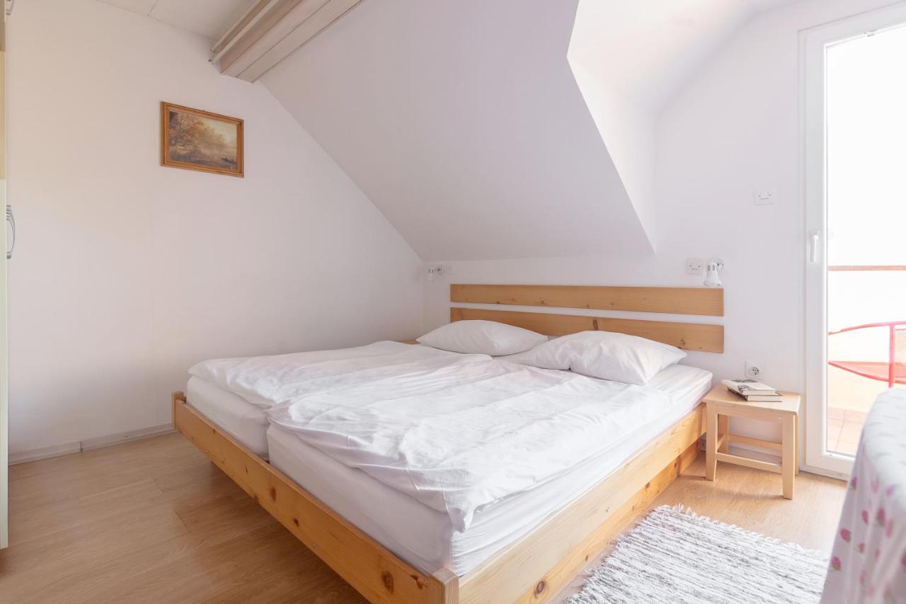 อพาร์ตเมนต์ เฮาส์ ยาเกอร์ Apartment Bohinj ภายนอก รูปภาพ